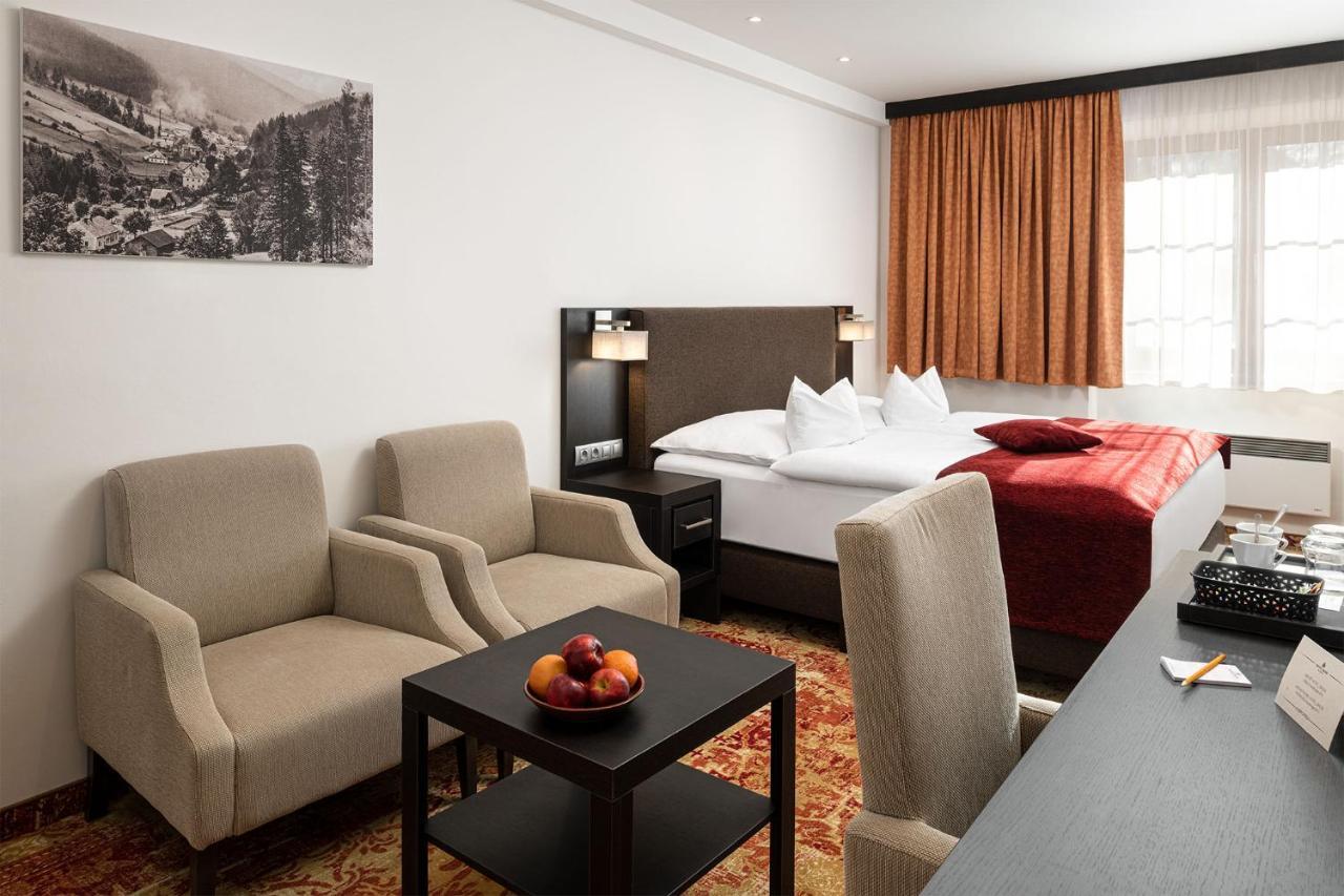 Hotel Singer Ludvíkov Eksteriør bilde