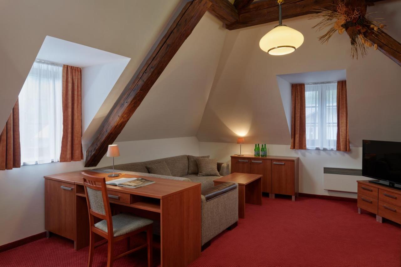 Hotel Singer Ludvíkov Eksteriør bilde
